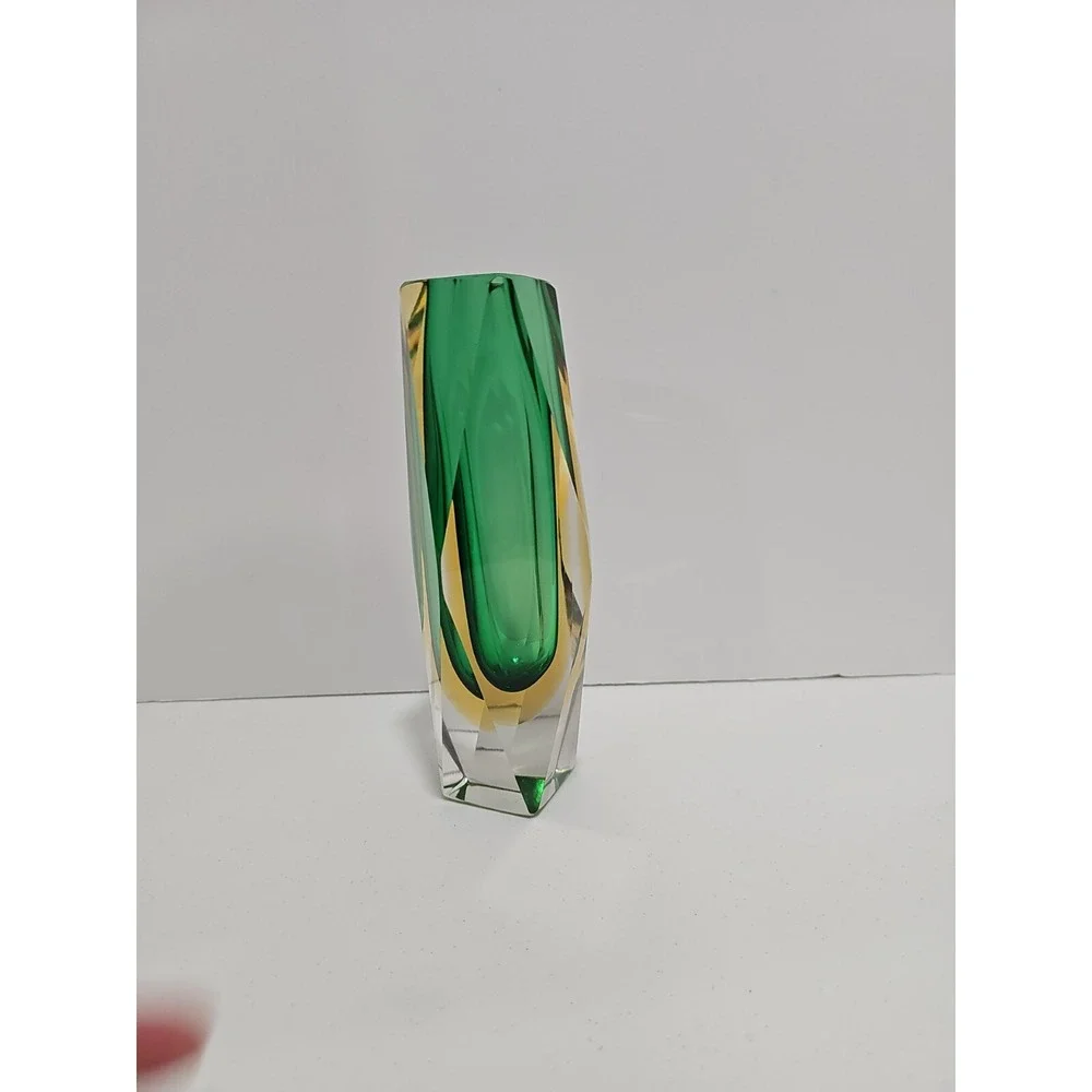 Vintage Murano Sommerso Faceted Art Olive Green‎ Glass Vase 8" Tall - Picture 7 of 10